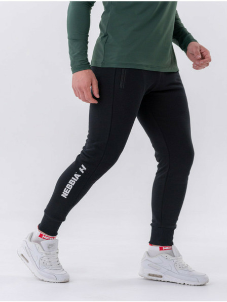 Nebbia Slim tepláky s kapsami na zip „Re-gain“ 320 Black