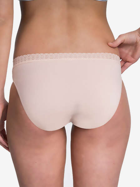 Bellinda Tělové dámské kalhotky s krajkovým detailem Bellinda FANCY COTTON MINISLIP