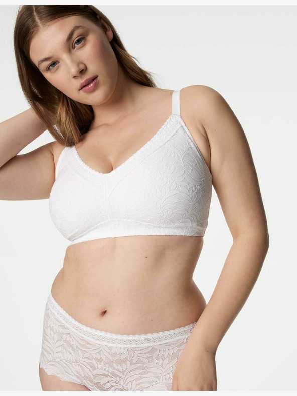 Marks & Spencer Krajková podprsenka bez kostic, se zmenšujícím efektem a technologií Flexifit™ Marks & Spencer bílá