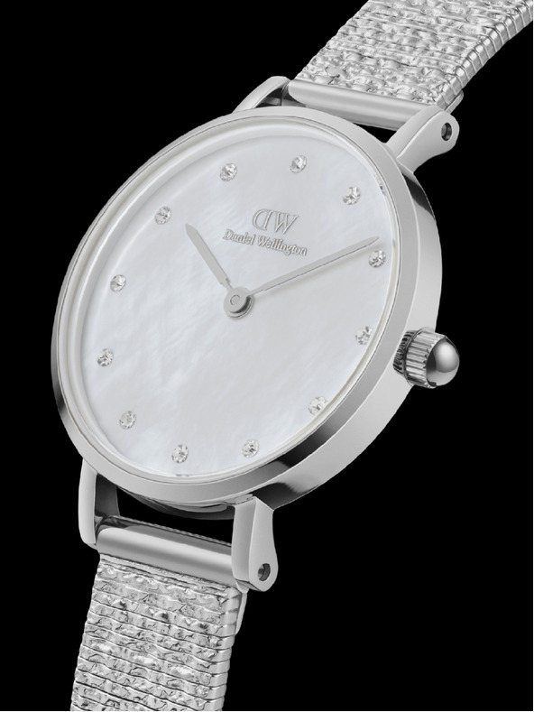 Daniel Wellington Dámské hodinky ve stříbrné barvě Daniel Wellington Petite Lumine
