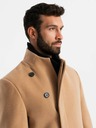 Ombre Clothing Pánský kabát s asymetrickým zapínáním a vysokým límcem světle hnědý Ombre Clothing