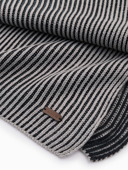 Ombre Clothing Pánská pletená šála s dvoubarevnými pruhy šedá a černá Ombre Clothing