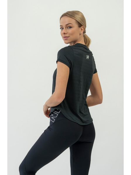 Nebbia FIT Activewear tričko “Airy” s reflexním logem 438 Nebbia