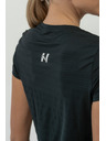 Nebbia FIT Activewear tričko “Airy” s reflexním logem 438 Nebbia