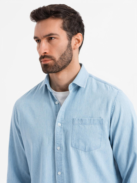 Ombre Clothing Pánská džínová košile s vyšívanou kapsou - světle modrá Ombre Clothing